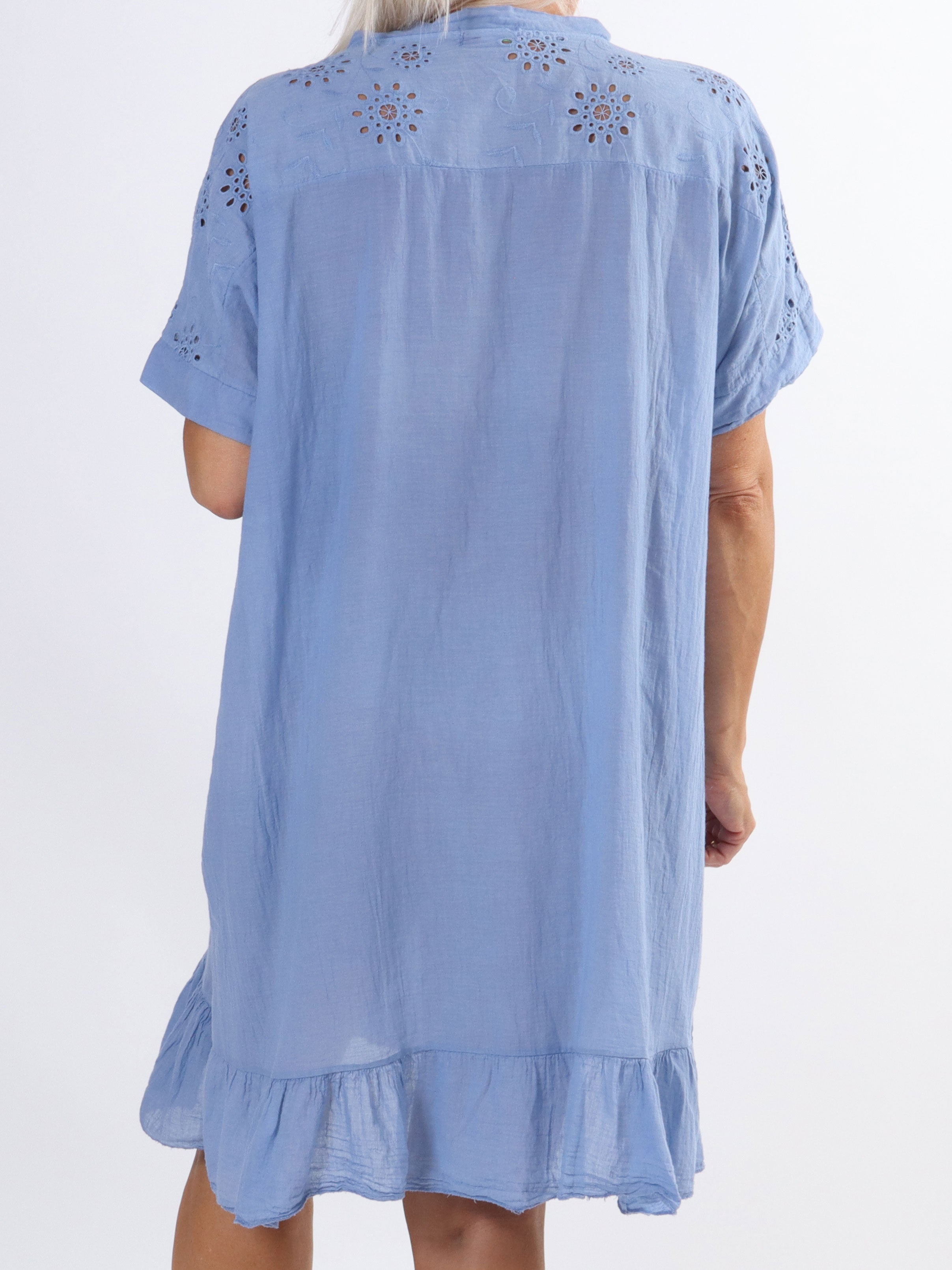 Bine - Simpel plus size kjole med broderie anglaise